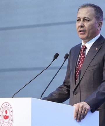 Bakan Yerlikaya imzayı attı! Konya’da Belediye Başkanı hakkında kritik karar