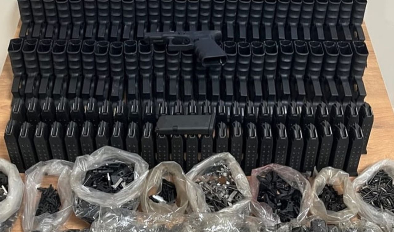 Konya’da Dinlenme Tesisinde şüpheli valiz! İçinden cephanelik çıktı