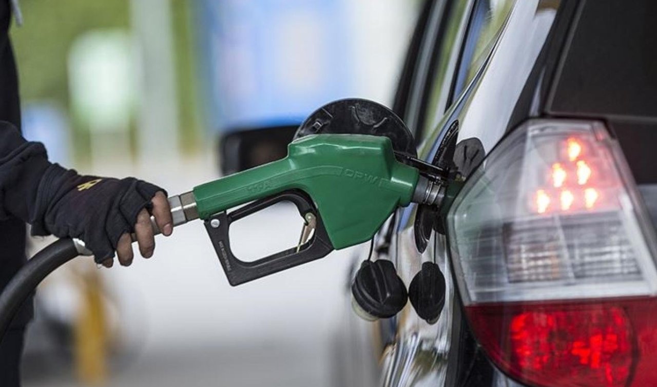 Akaryakıta peş peşe zam bekleniyor: Motorin, benzin ve otogaz fiyatları artacak