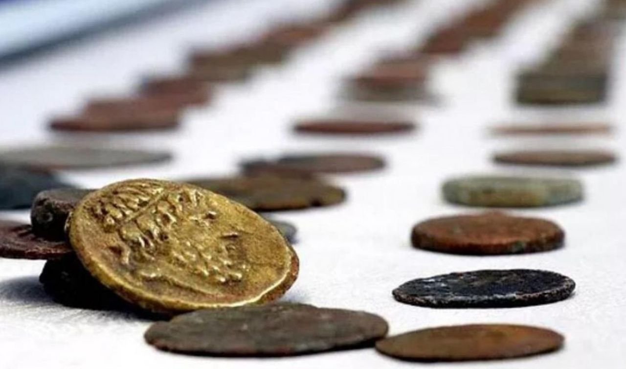 Konya’da tarihi eser operasyonu! Çok sayıda sikke ele geçirildi