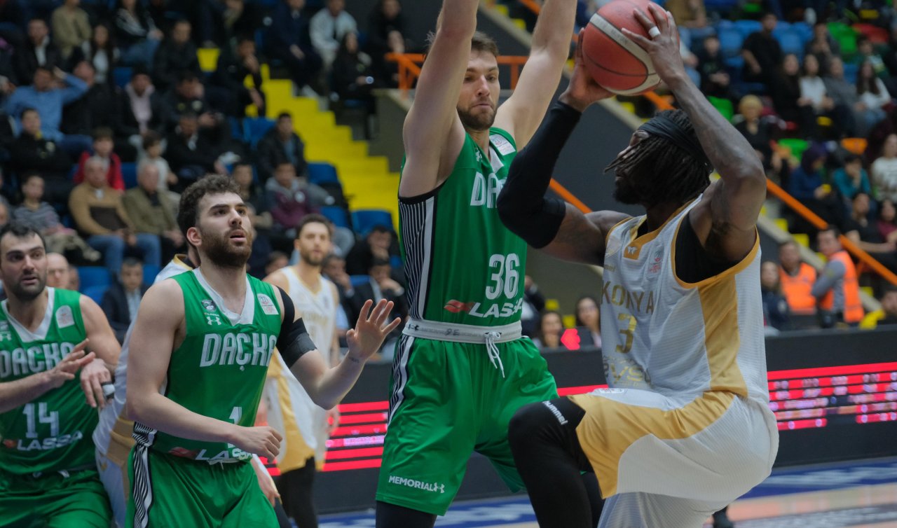  Konya’da fark şov! Büyükşehir rakibine nefes aldırmadı