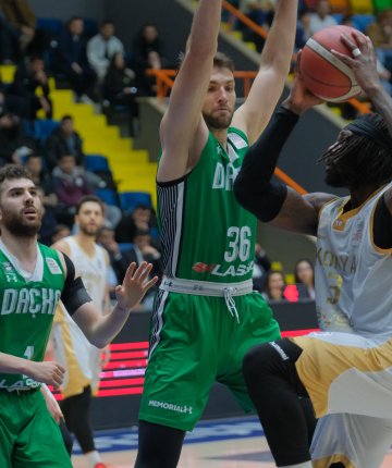  Konya’da fark şov! Büyükşehir rakibine nefes aldırmadı