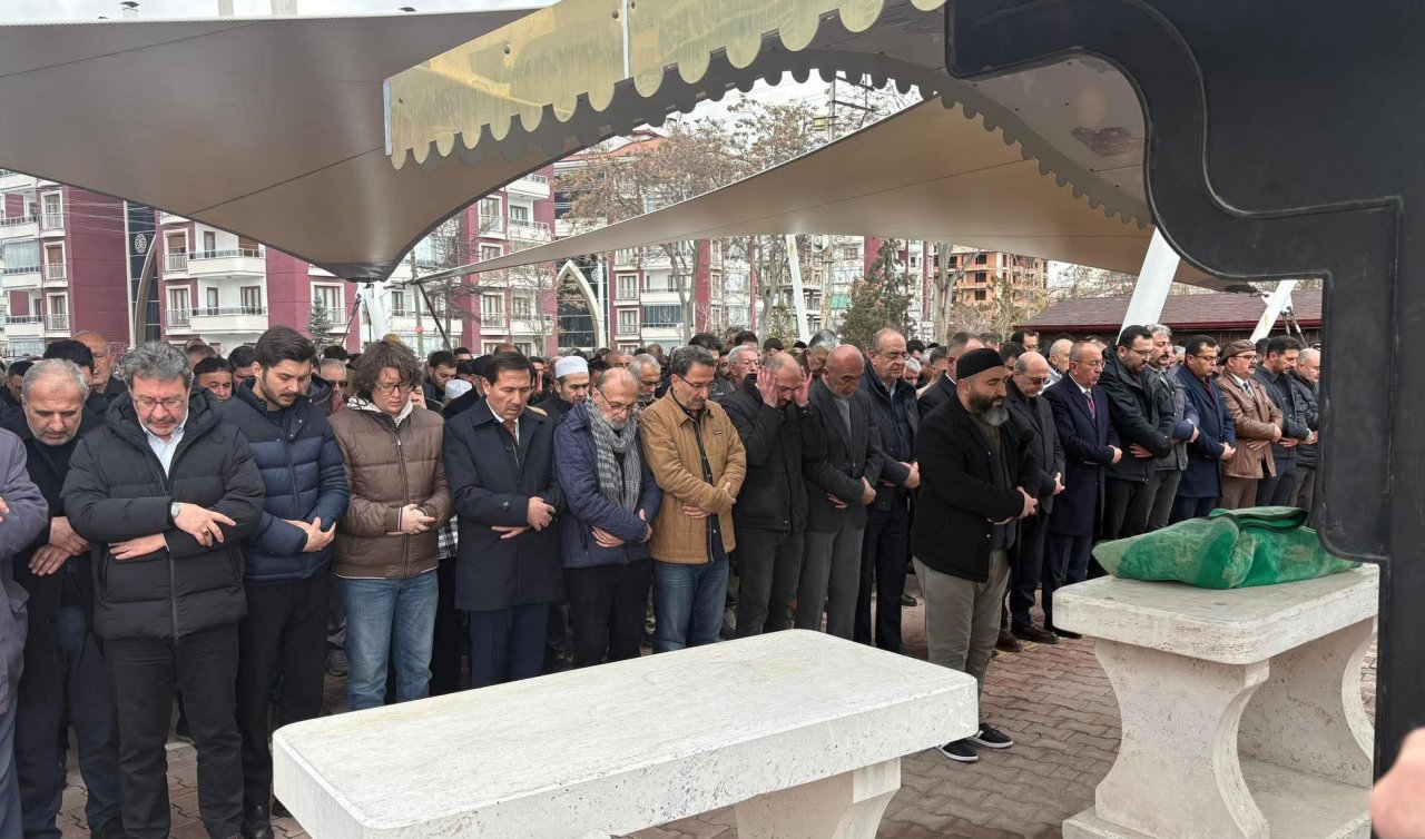 Dr. Ahmet Ergin’in torunu Ahsen Vildan bebek son yolculuğuna uğurlandı