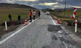 Konya’da yol çöktü! Köprü trafiğe kapatıldı