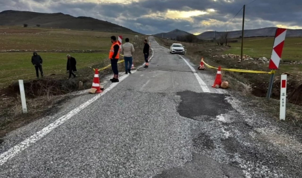 Konya’da yol çöktü! Köprü trafiğe kapatıldı
