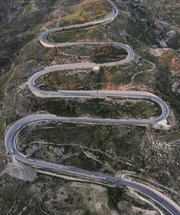  Konya – Antalya kara yolunda sel nedeniyle trafik durduruldu