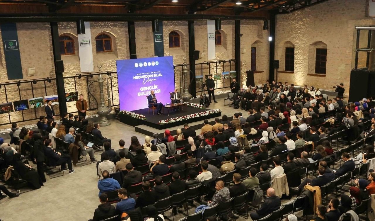 Necmettin Bilal Erdoğan Konya’da gençlerle buluştu