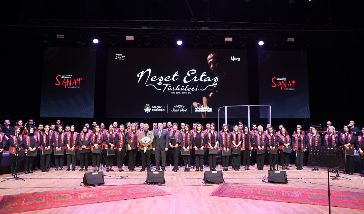 Neşet Ertaş türküleri Selçuklu’da gönüllere dokundu
