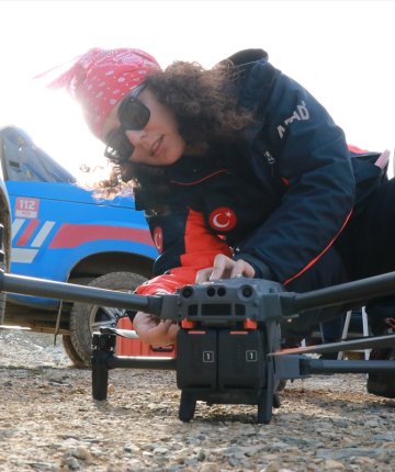 Konya’da kaybolan Alzheimer hastası yapay zeka destekli dronla aranıyor