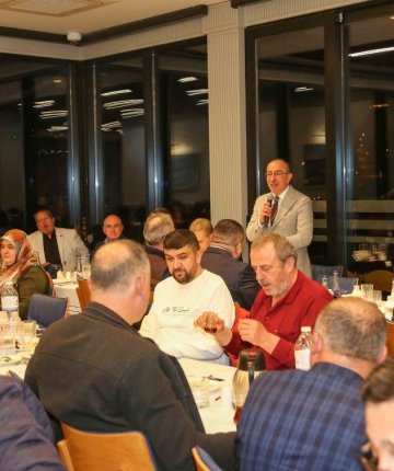 Başkan Mustafa Kavuş muhtarlarla iftarda buluştu