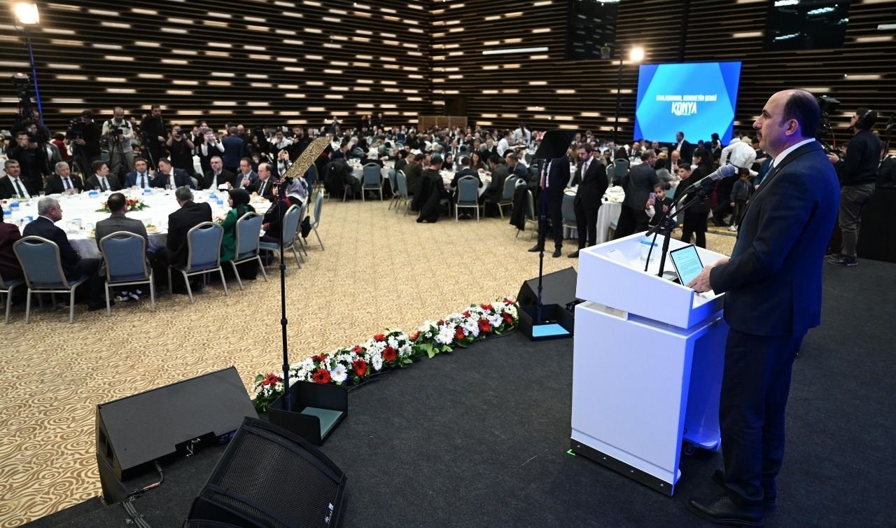 İçişleri Bakanı Çiftçi Konya’da “Gazze Gönül Sofrası İftarı”nda Gazzeli Ailelerle Buluştu