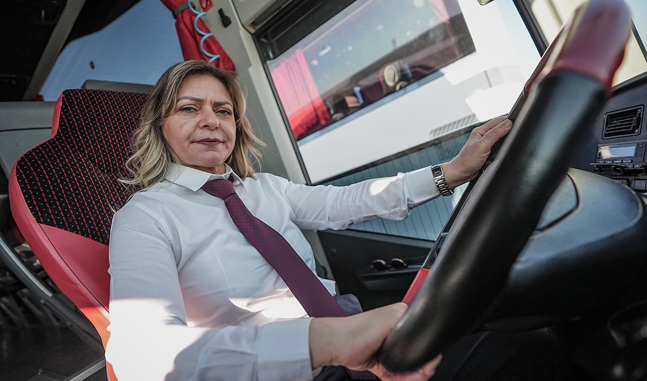 Konya’dan Türkiye yollarına: Şenay Kaptan 6 yıldır yolcu taşıyor