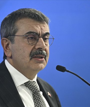 Milli Eğitim Bakanı Tekin: Ara tatilleri kaldırmıyoruz
