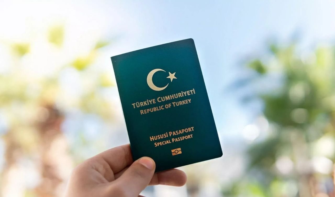 MHP’li Koçak’tan TBMM’ye yeşil pasaport teklifi