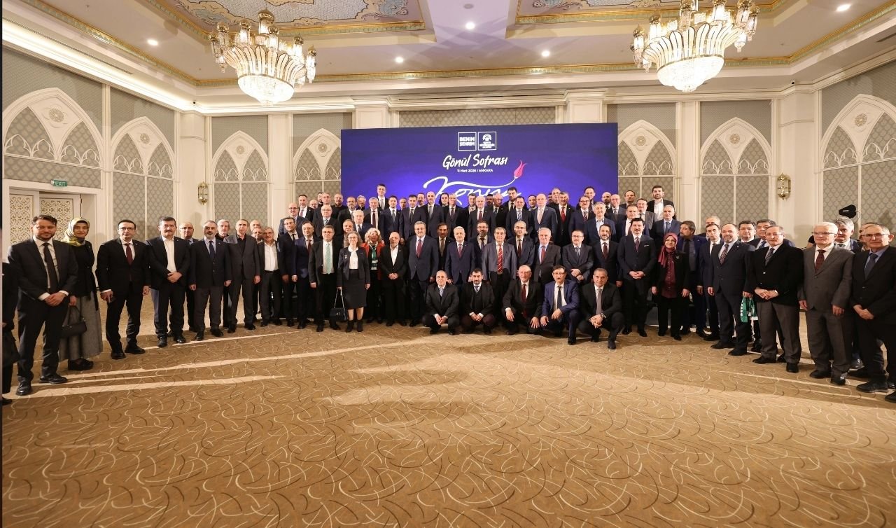 Konyalı bürokratlar iftarda buluştu