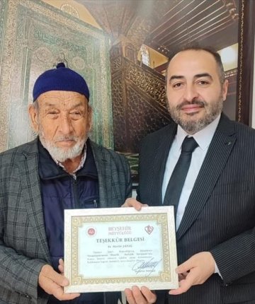 Konya’da 84 yaşındaki hafız il ikincisi oldu