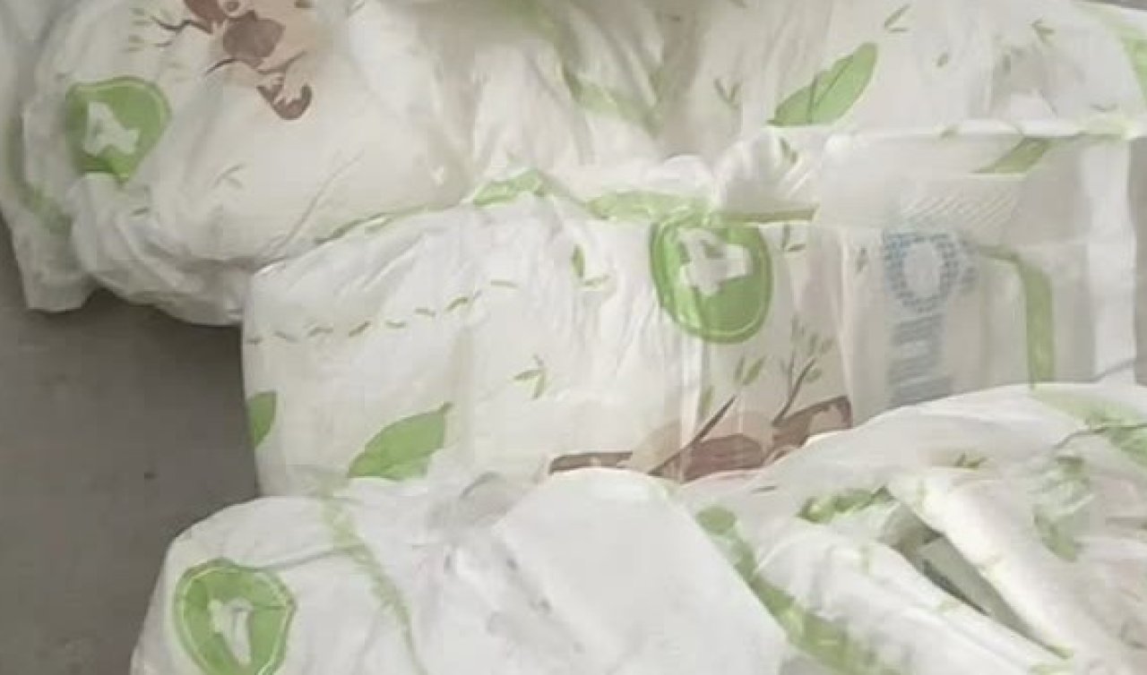 Konya’da pes dedirten yöntem: 1 aylık bebeğin bezinde saklamışlar!