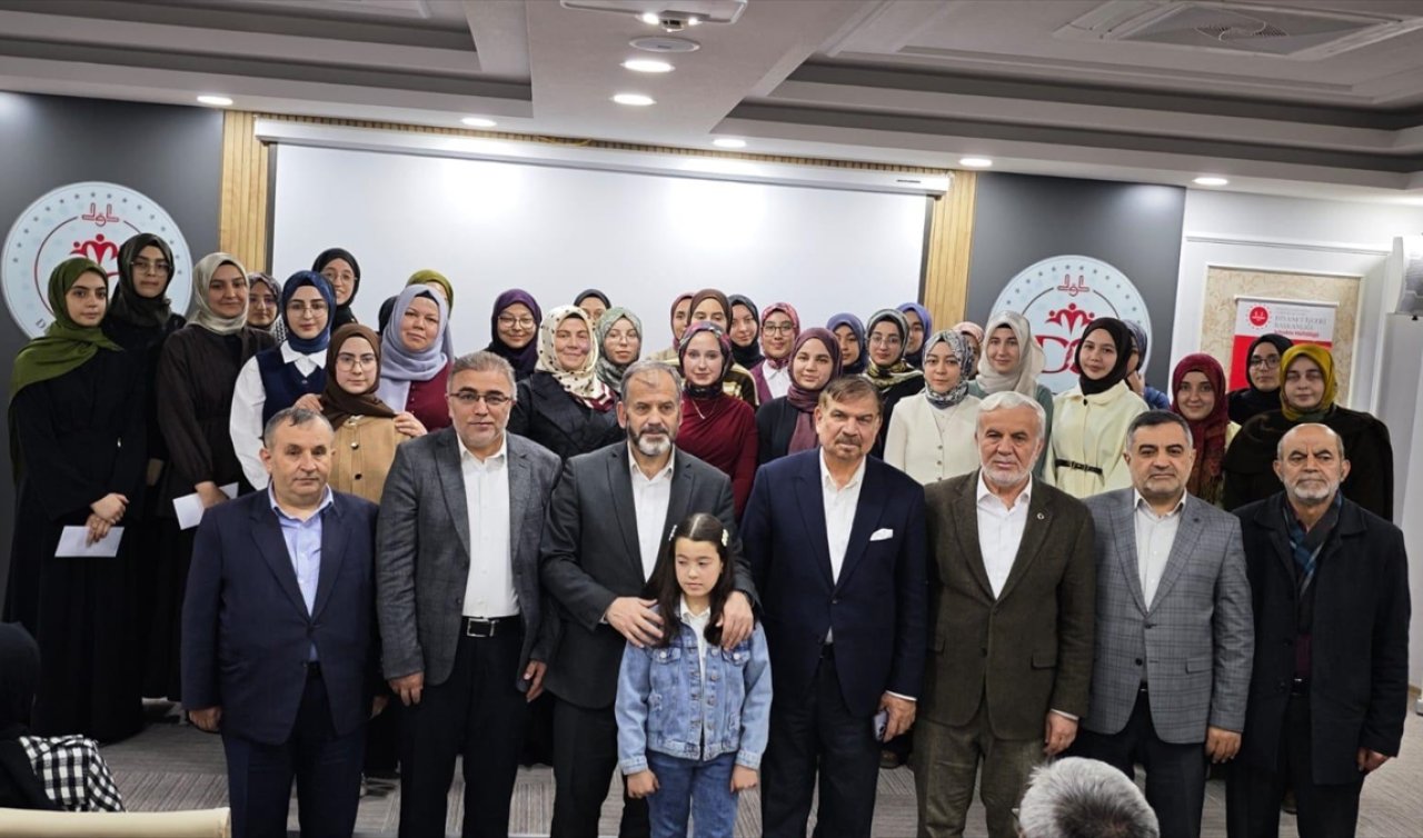 Konya’da Manevi Baharımız Üç Aylar Proje Yarışması’nın ödül töreni yapıldı