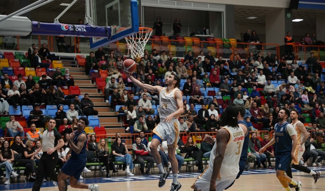 Konya Büyükşehir İç sahadaki yenilmezliğini 8 maça çıkardı