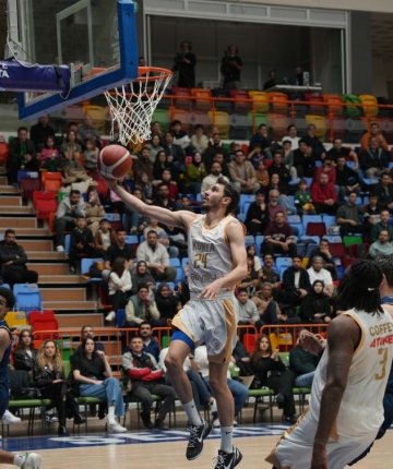 Konya Büyükşehir İç sahadaki yenilmezliğini 8 maça çıkardı