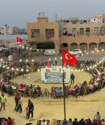 Ribat’tan Gazze’de 50 bin kişilik iftar