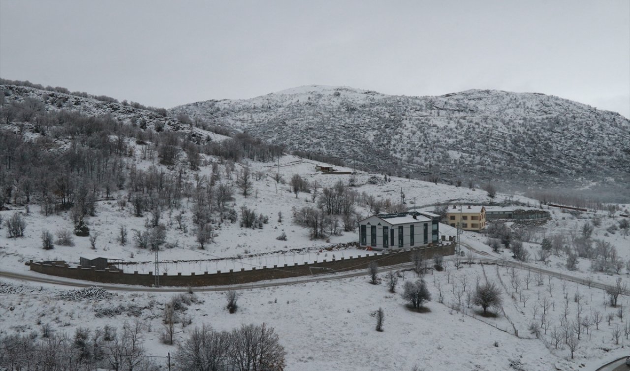 Konya’nın bu ilçesinde kar yağışı etkili oldu