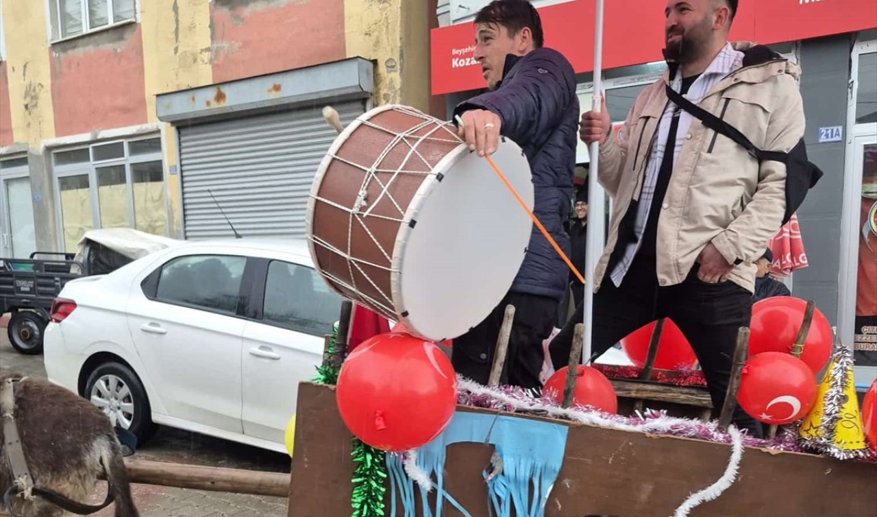 Konya’da gören dönüp bir daha baktı: Davulcuların yöntemi şaşırttı