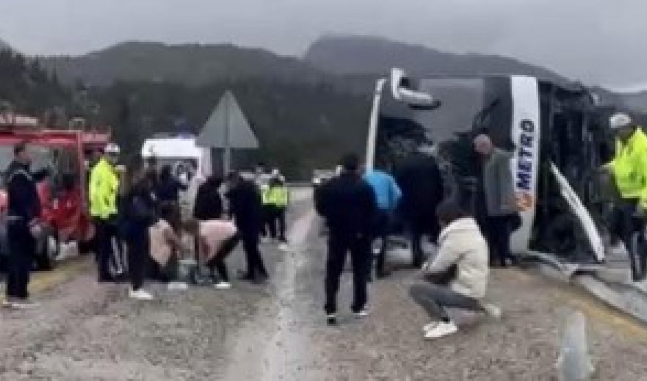 Konya’da can pazarı: Otobüs bir anda devrildi, çok sayıda yaralı var 