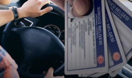 Direksiyonda bunu yapanlar yandı! 30 gün ehliyetsiz kalabilirsiniz