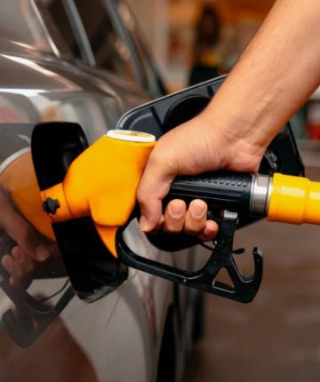 Motorine bir zam daha: Fiyatlar rekor seviyelere yaklaşıyor