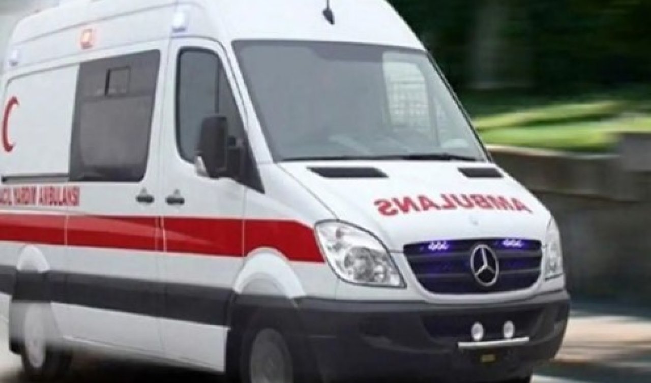 Konya’da otomobil ile hafif ticari araç çarpıştı! 3 kişi yaralandı