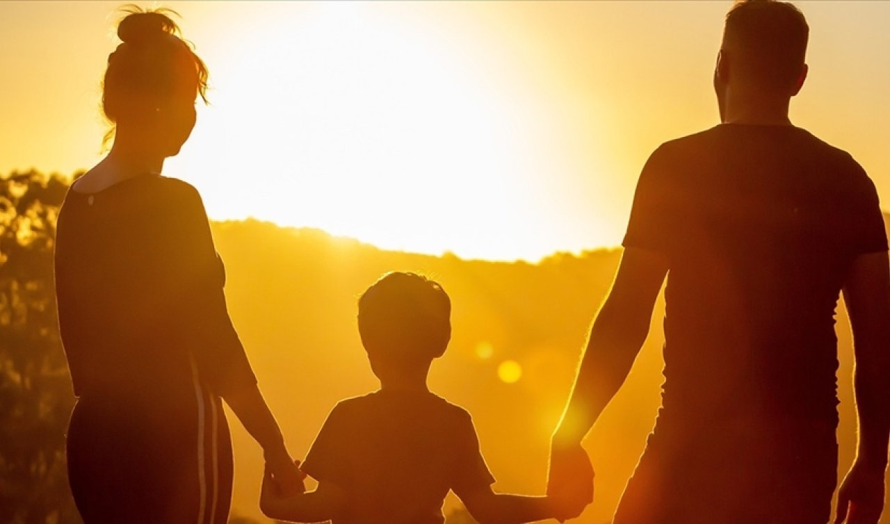 Otizmli çocuğu olan ailelere ücretsiz danışmanlık 16 ilde daha yaygınlaştırılacak