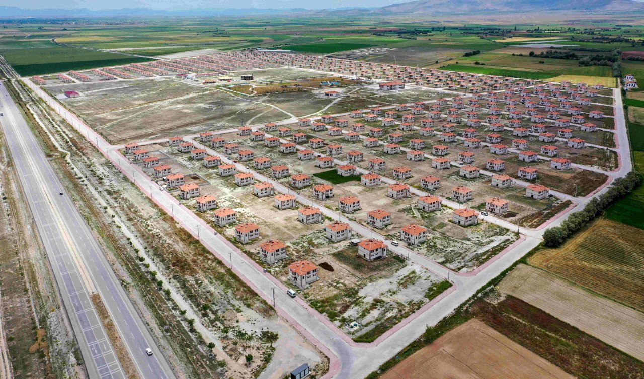 Konya’daki mahalle ilçe sınırlarını aştı:  Meram’a geçti