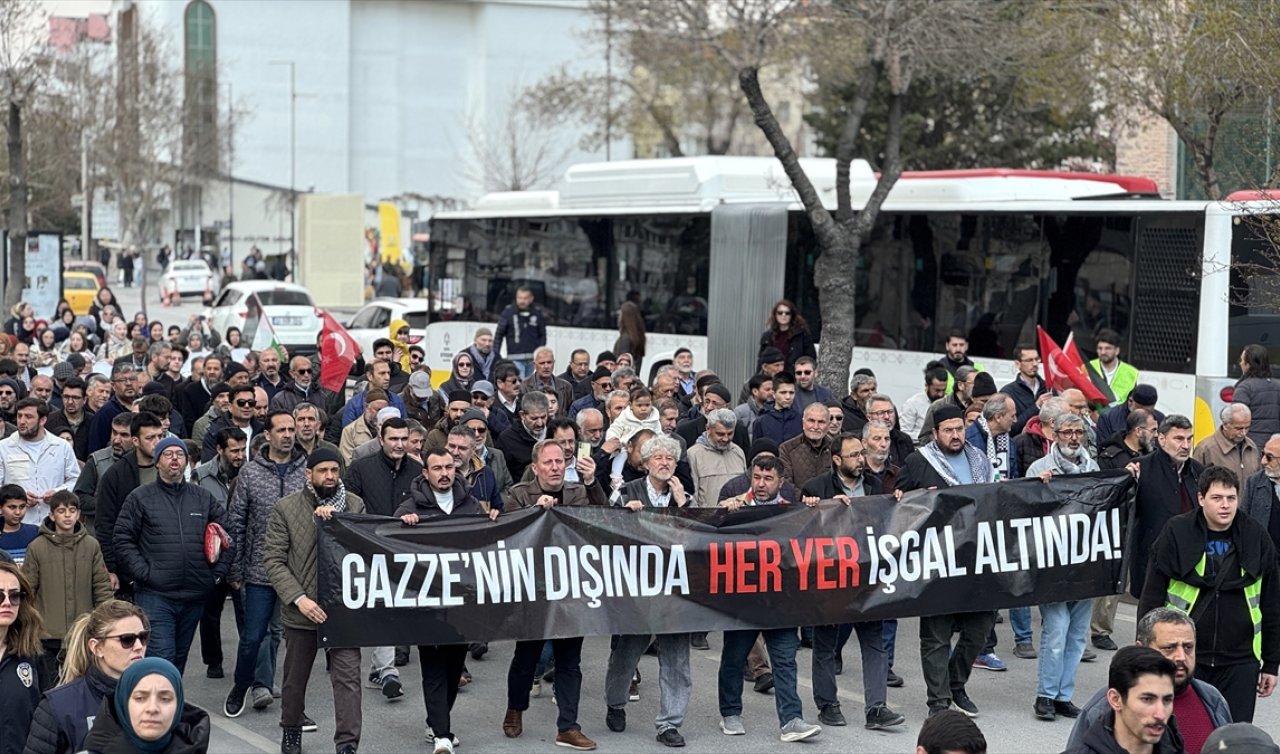 Konya’da Filistin’e destek yürüyüşü düzenlendi