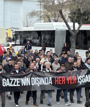 Konya’da Filistin’e destek yürüyüşü düzenlendi