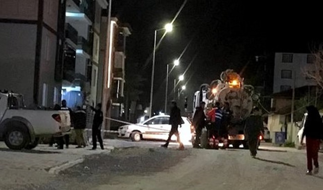 Konya’da ortaokul karşısında korku dolu anlar: Saldırgan her yerde aranıyor