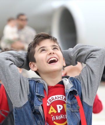 Konya’da çocuklar 23 Nisan coşkusunu 3’üncü Ana Jet Üs Komutanlığında yaşadı