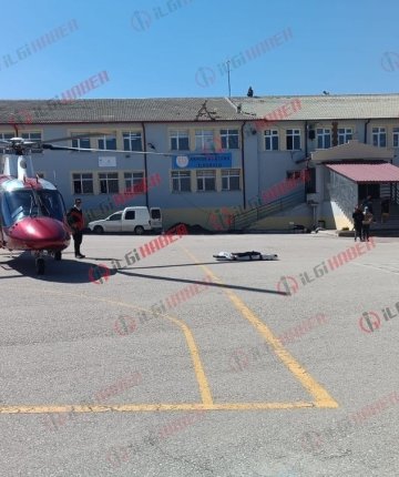 Akkise’de kaza sonrası yaralı için helikopter havalandı 