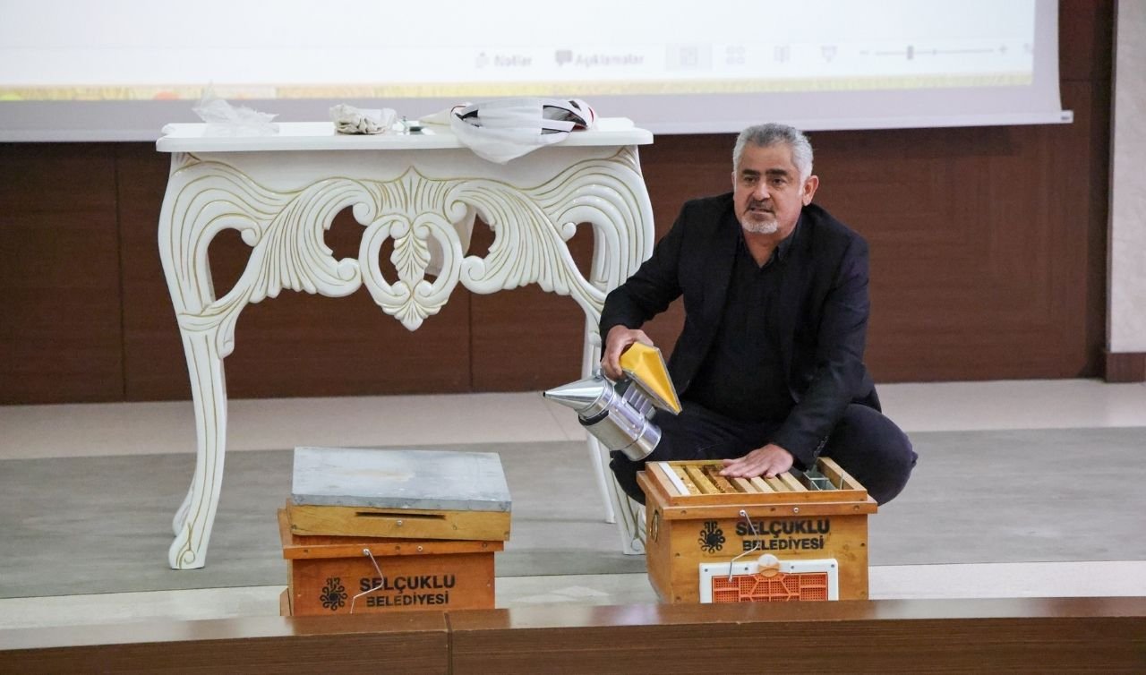 Konya’da arıcılık gelişiyor: Üreticiye eğitim ve %50 hibe