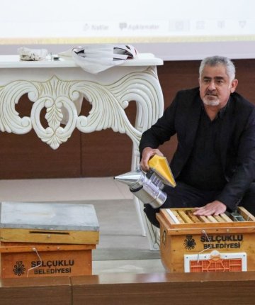 Konya’da arıcılık gelişiyor: Üreticiye eğitim ve %50 hibe