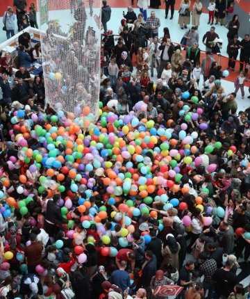 Konya’da çocuklar bilimi deneyimleyerek öğreniyor