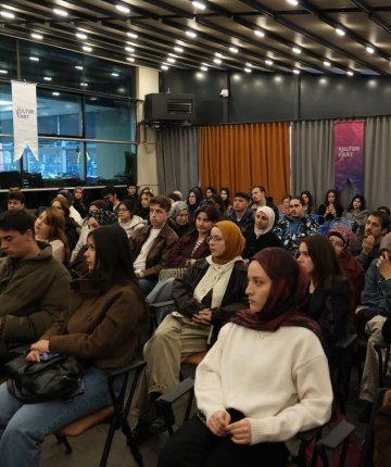 Konya Büyükşehir Belediyesi gençleri maratona hazırlıyor: Gönüllüler sahaya iniyor!