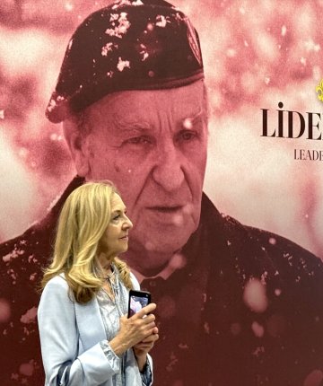 Konya’da duygulandıran sözler: Aliya İzetbegoviç’in kızı babasını anlattı