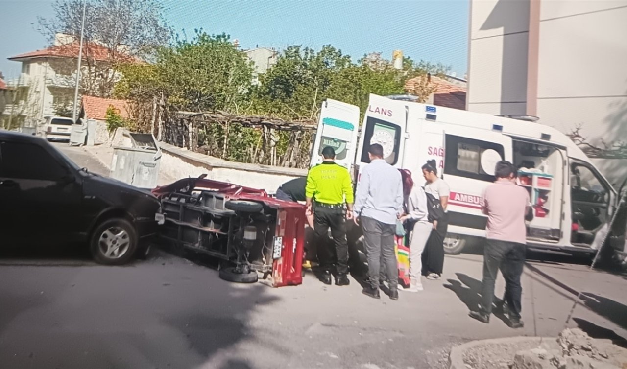 Konya’da otomobille elektrikli motosikletin çarpıştığı kazada 2 kişi yaralandı