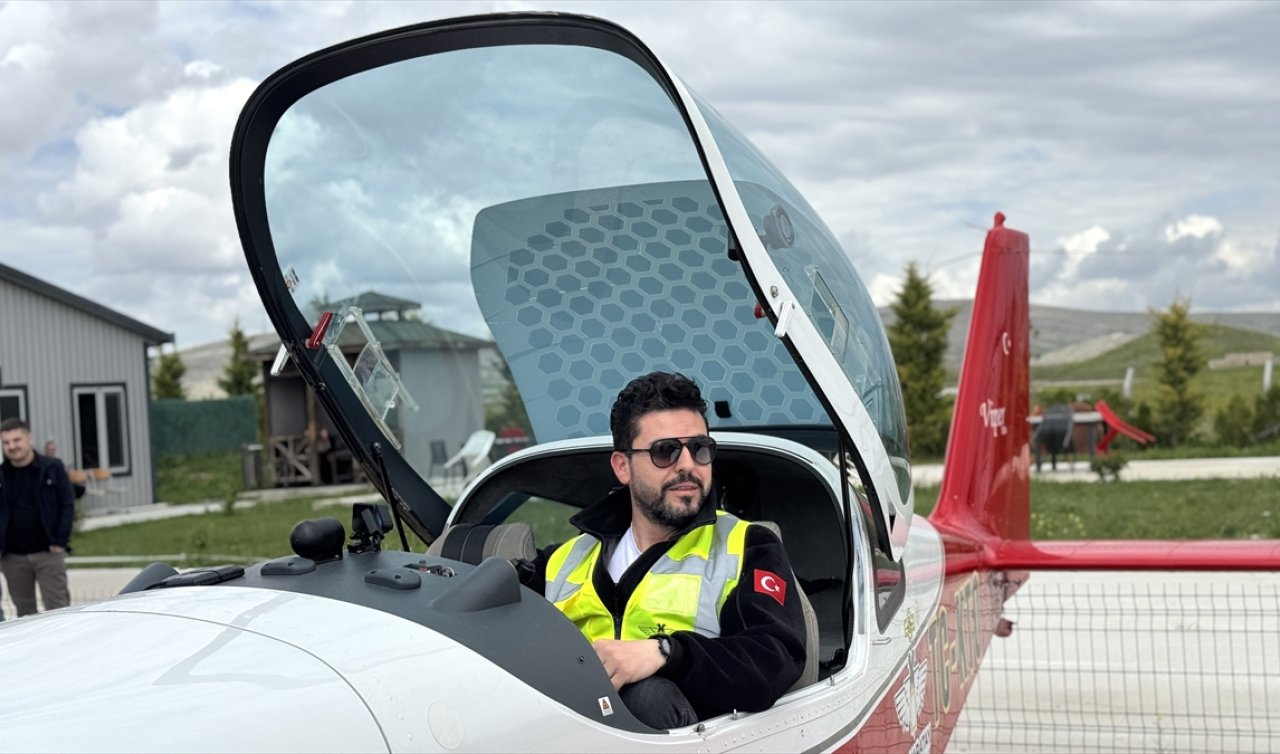 Konya’da coğrafya öğretmeninden dikkat çeken ders: Kızören Obruğu’nu uçaktan anlattı