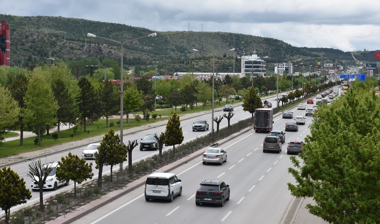 Kurban Bayramı tatili bitti, Konya güzergahında yrafik hareketlendi