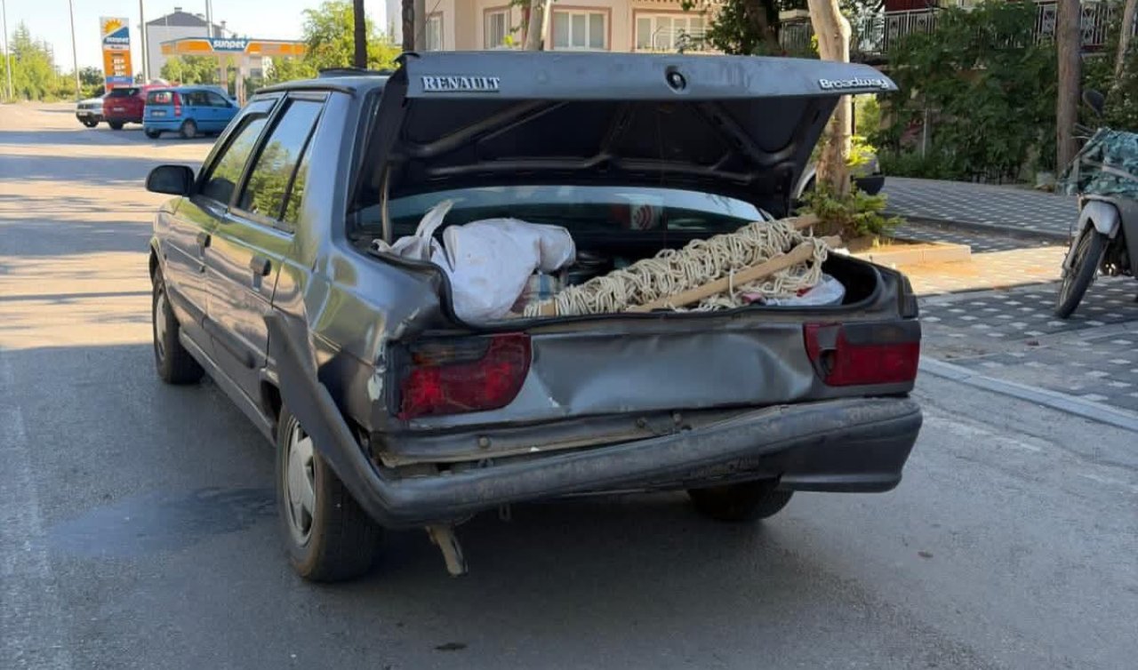 Konya’da minibüs ile otomobil çarpıştı: 1 kişi yaralandı