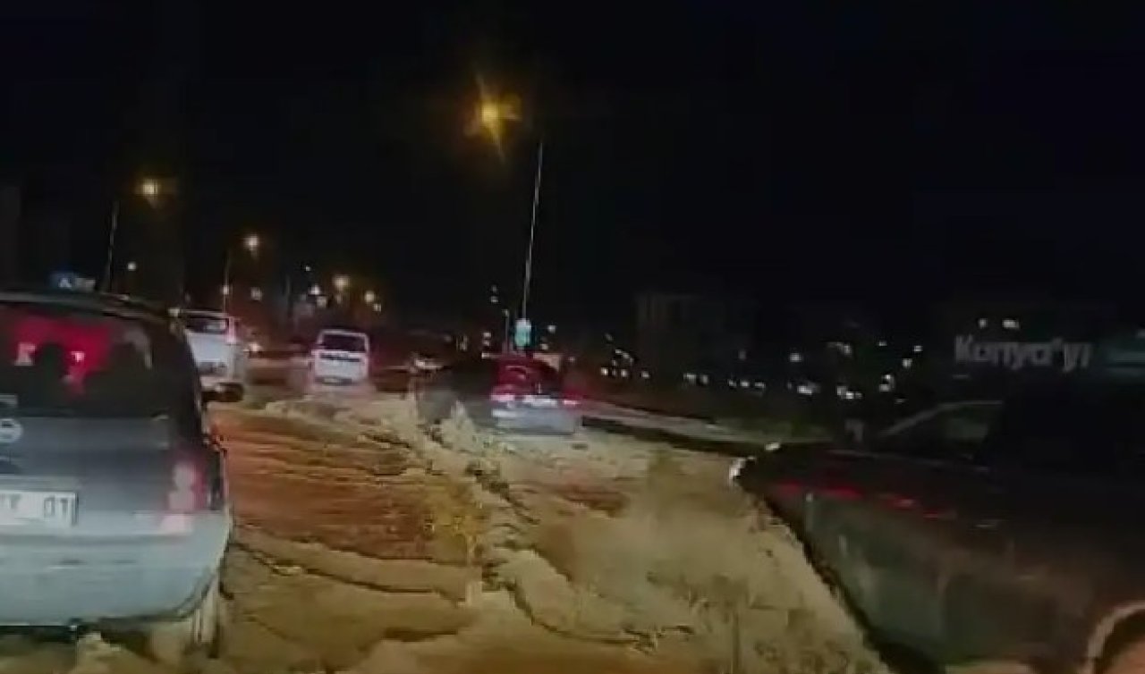 Konya’da ana boru patladı: Evleri ve iş yerlerini su bastı