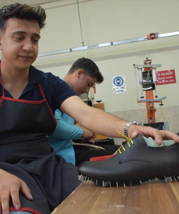 Konya’da bu okuldan mezun olanlar kendi iş yerini açabiliyor! 