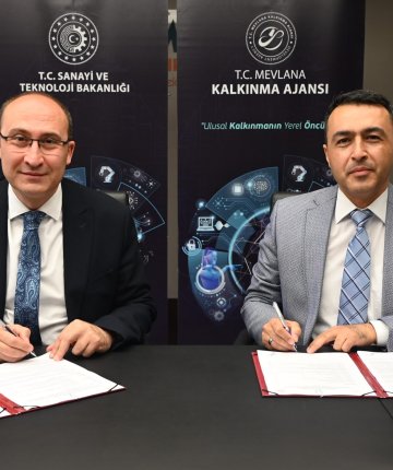Kadın gazetecilere dijital gazetecilik eğitimi  verilecek